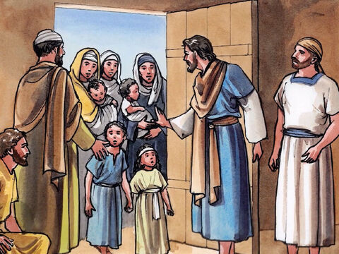 Ludzie przynosili do Jezusa nawet małe dzieci, aby je pobłogosławił. – Slajd 1