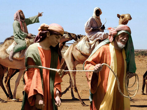 Wyruszył z nimi w długą podróż do Egiptu. – Slajd 16