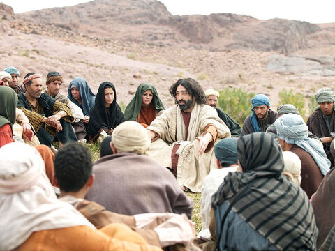Jezus wybiera dwunastu mężczyzn na swoich uczniów. (Mateusza 10:2-4, Marka 3:13-19, Łukasza 6:12-16) – Slajd 1