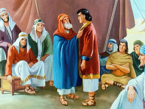 Kiedy Józef miał 17 lat, jego ojciec podarował mu piękny płaszcz. Był to znak honoru, aby pokazać, że Jakub był zadowolony ze swojego młodszego syna. – Slajd 11