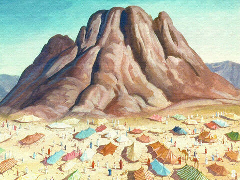 Tak więc na rozkaz Pana Izraelici rozbili obóz na szerokiej równinie u stóp góry Synaj. – Slajd 6