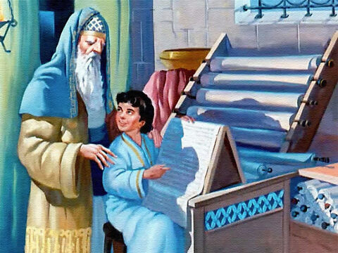 Kiedy Samuel podrósł, Heli uczył go czytania ze zwojów, które zawierały spisane prawa oraz historię Bożego narodu, Izraelitów. – Slajd 15