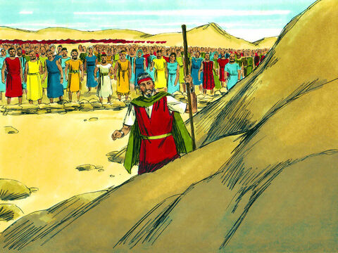Starsi Izraela poszli za Mojżeszem do skały na górze Horeb i zobaczyli, jak uderzył w nią laską.<br/> – Slajd 30