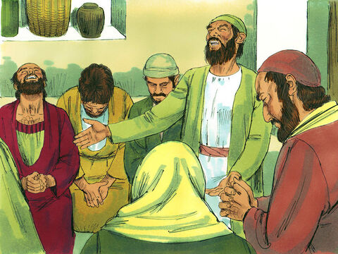 Kiedy Piotr był w więzieniu, wierzący zebrali się, by modlić się o niego. – Slajd 3