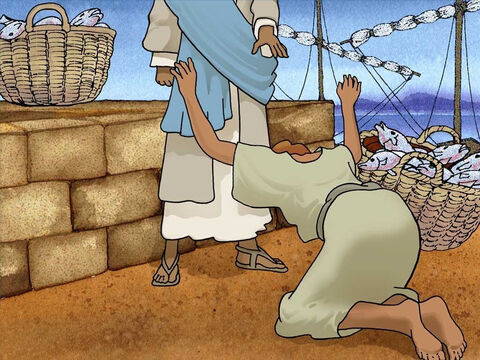 Szymon upadł przed Jezusem na kolana i powiedział: „Panie, odejdź ode mnie, bo jestem grzesznym człowiekiem”. Zdumienie ogarnęło jego i wszystkich, którzy z nim byli, z powodu obfitości połowu. Szymon zdał sobie też sprawę ze swojej grzeszności. Jezus zaczynał im się objawiać. – Slajd 8