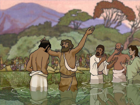 Jezus przyszedł do Jana Chrzciciela. Kiedy Jan zobaczył Jezusa, powiedział do wszystkich: „Oto Baranek Boży, który gładzi grzechy świata!” (Jana 1:29). Jezus nigdy nie zgrzeszył (por. Hebrajczyków 4:15) i dlatego nie musiał pokutować. A jednak prosił Jana, aby Go ochrzcił. – Slajd 4